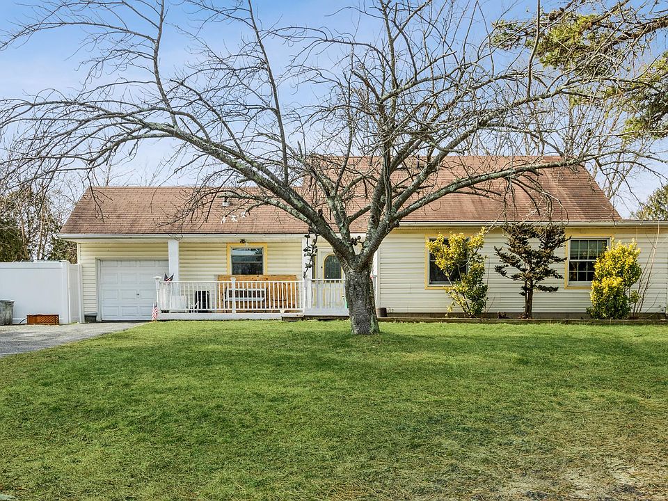 1st image of 64 White Pine Way