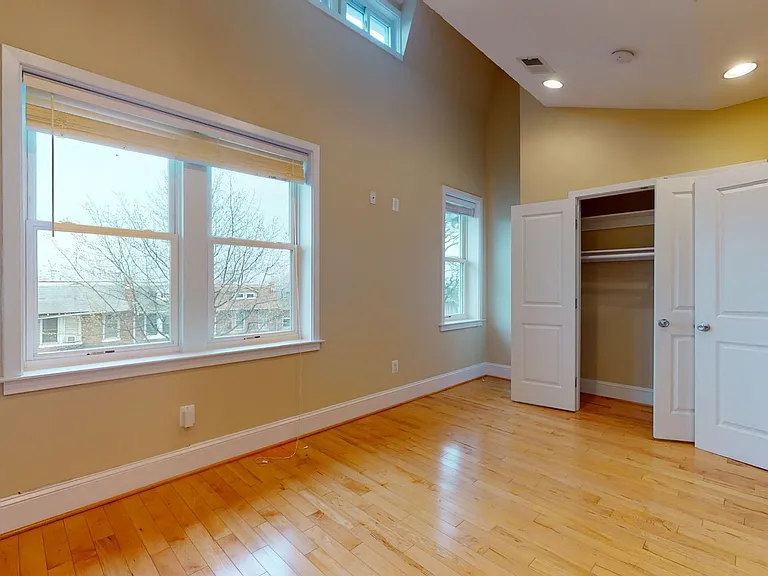 1230 Owen Pl NE — Photo 34