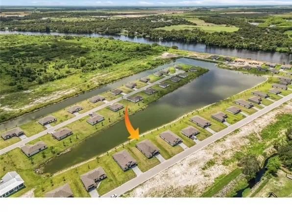 821 Gen D Macarthur Ave, Labelle, FL 33935