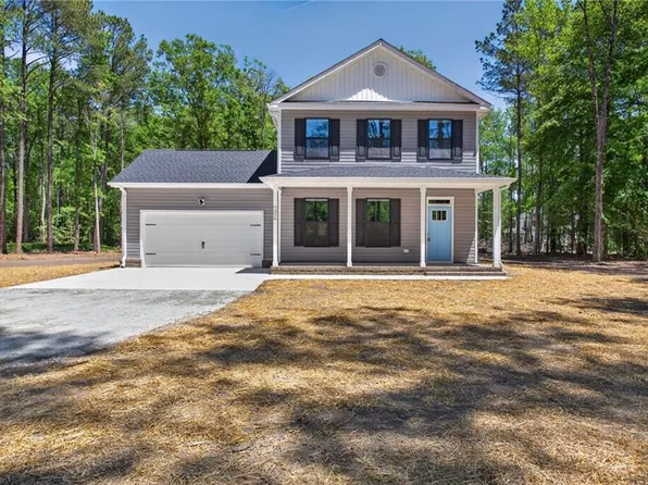 7224 Gates Rd, Suffolk, VA 23437