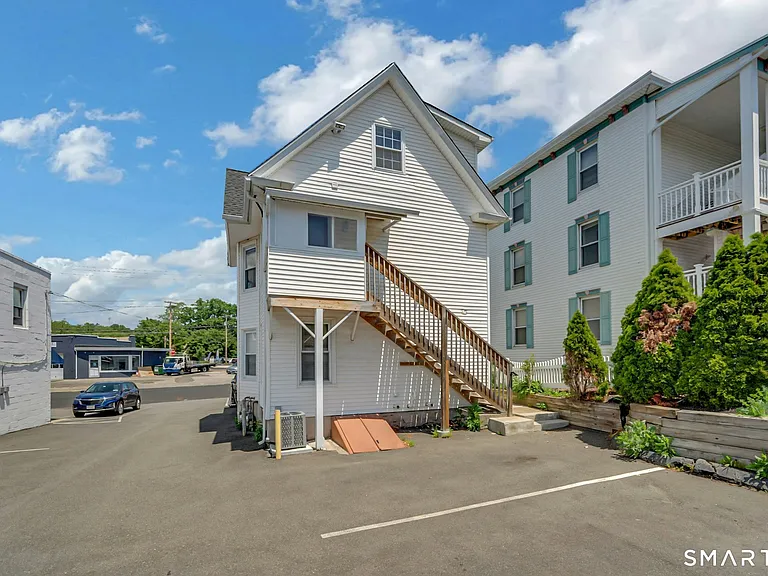 125 Tunxis Hill Rd — Photo 19
