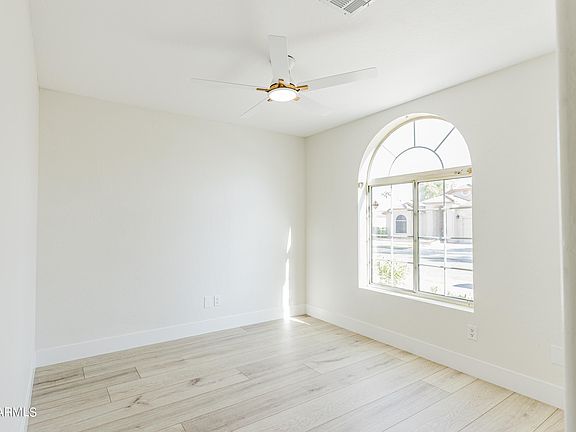 4th image of 3534 E Windmere Drive