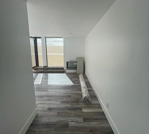 4th image of 23 Water Grant St APT 10J
