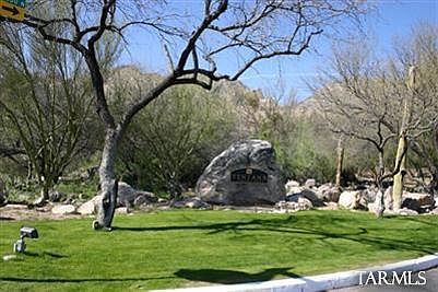 3rd image of 6655 N Canyon Crest Dr