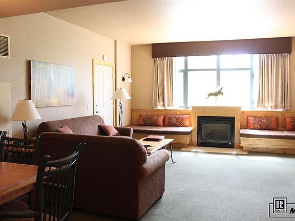 4th image of 2300 Mount Werner Cir #465