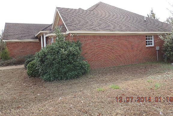 3rd image of 503 Rock Springs Dr