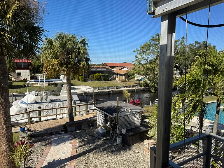 2150 Waylife Ct — Photo 28
