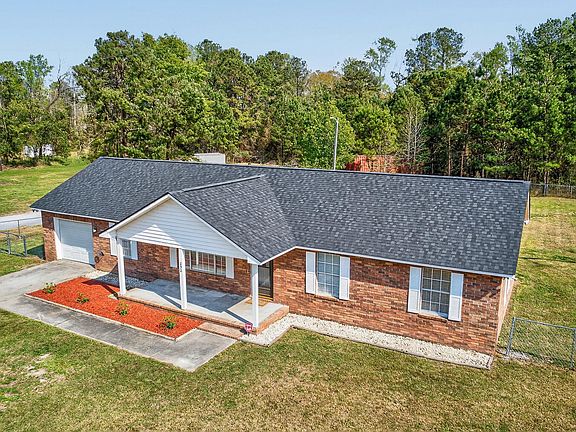 2nd image of 292 Mitton Rd