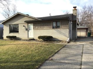9458 Chamberlain St, Romulus, MI 48174