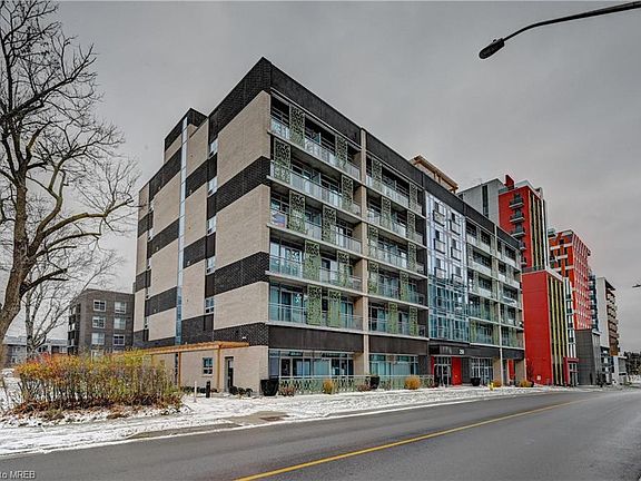 3rd image of 250 Albert St #319