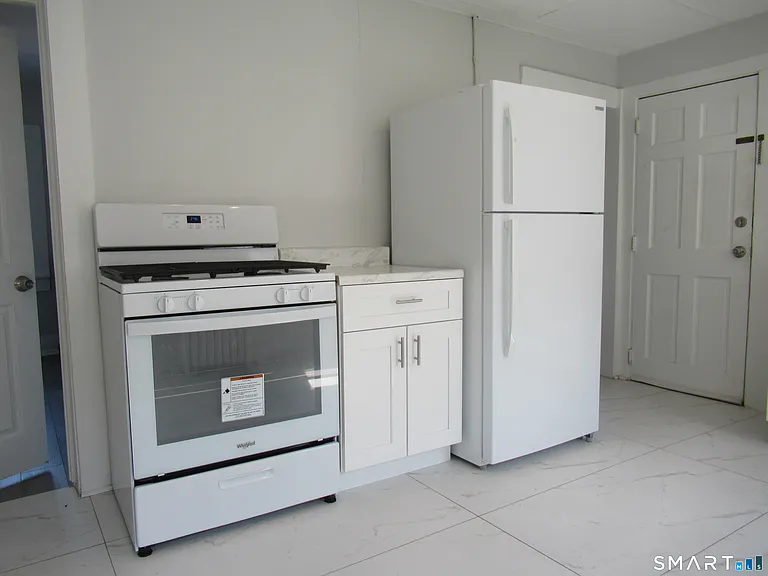 81 Jetland St #2 — Photo 10