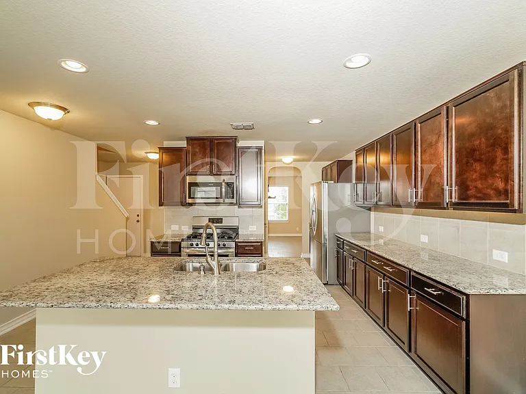 8715 Ritter Ldg — Photo 6