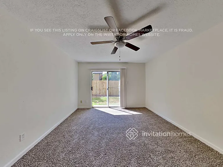 428 Gleneagles Dr — Photo 10