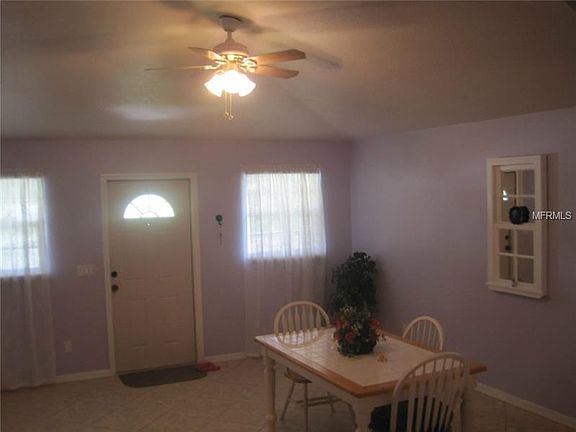 2nd image of 520 Carmalita St