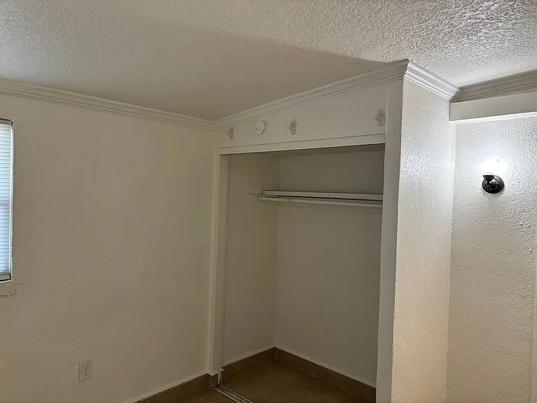 1824 S Brookview Dr — Photo 13