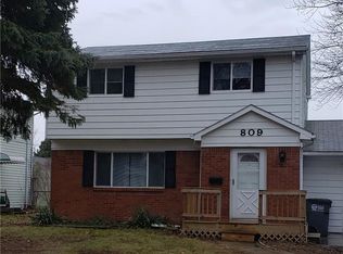 809 Woodlawn Dr, Toledo, OH 43612