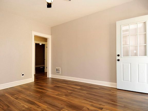 4th image of 4726 Allemania St