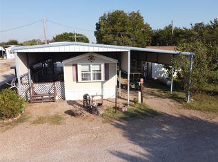 255 Golf Course Dr, Whitney, TX 76692