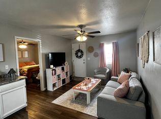 1009 S Kansas Ave #203, Newton, KS 67114