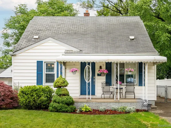 625 Whitcomb Ave, Royal Oak, MI 48073