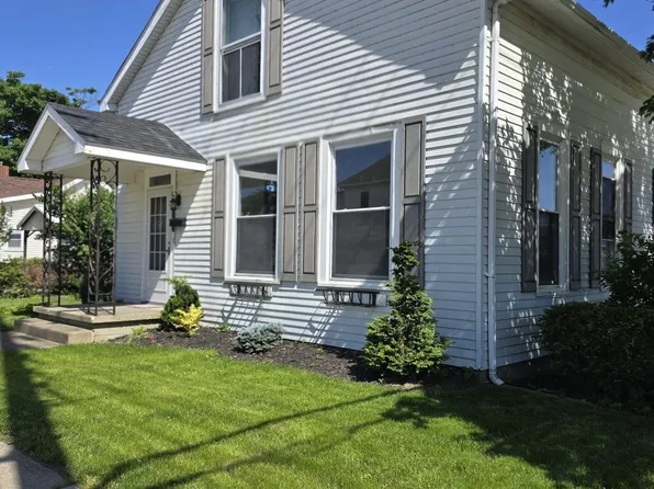 314 S 6th St, Vincennes, IN 47591