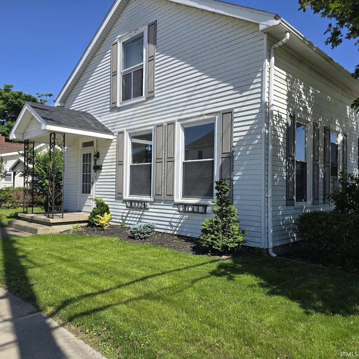 314 S 6th St photo 1