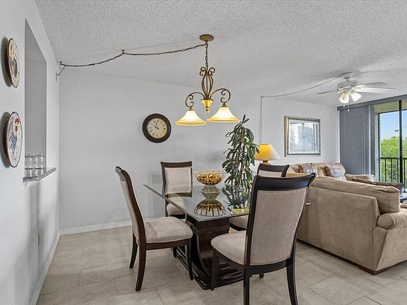 3rd image of 900 Cove Cay Dr #2D-1-1