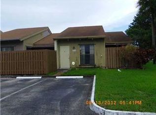 8111 SW 24th St, Davie, FL 33324