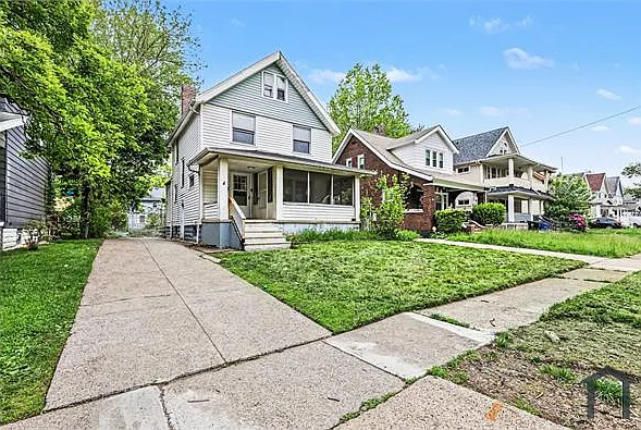 4 bed, 1126 sqft, $1,600 — Photo 3