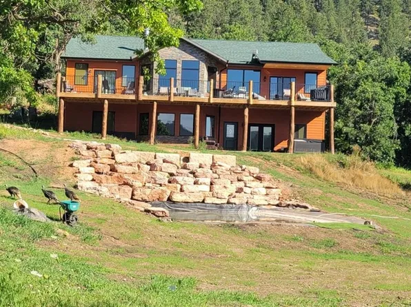 10548 Higgins Ln, Spearfish, SD 57783