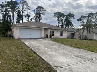 17417 Oriole Rd, Fort Myers, FL 33967