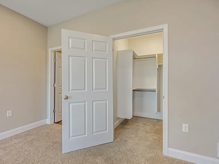 3454 Ammon Dr — Photo 15