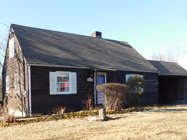 404 Long Hill Road, Wallingford, CT 06492