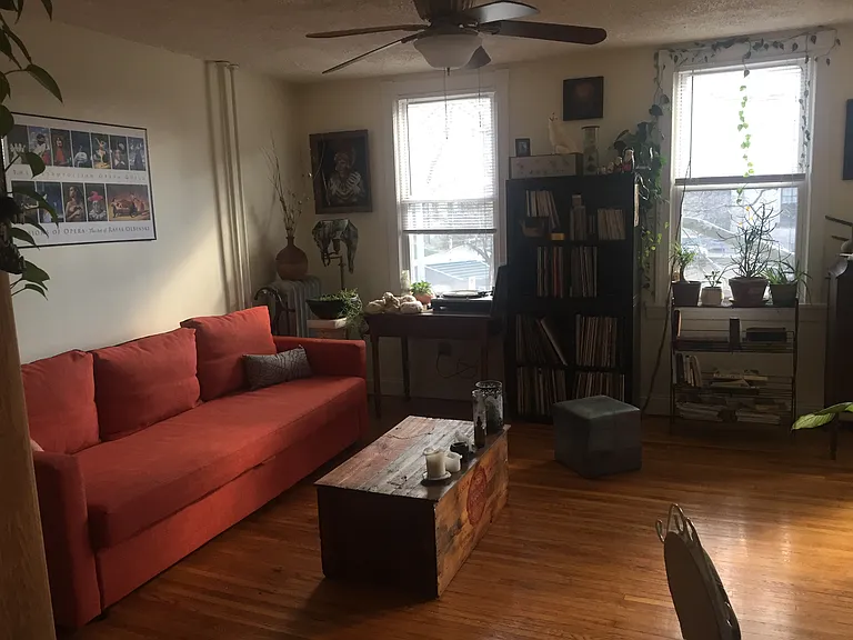 34 N 2nd St #2 — Photo 8