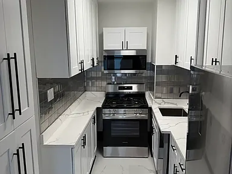 4940 E End Ave #15C — Photo 3