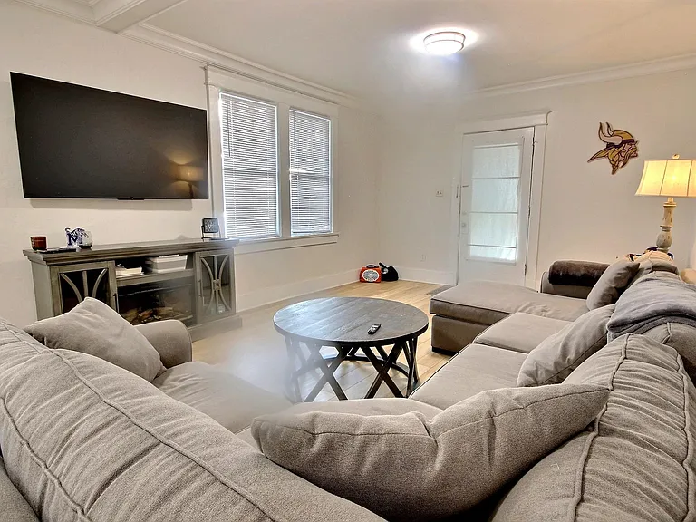 3579 Carnes Ave — Photo 19