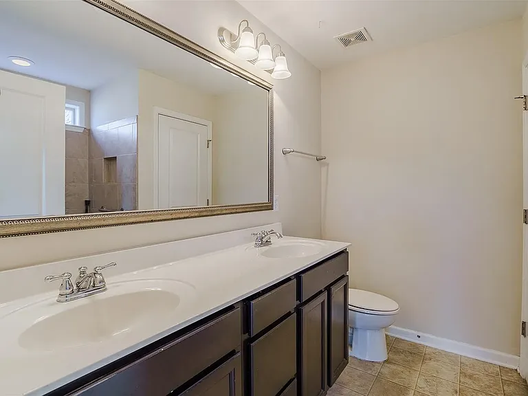 318 Keegan Rock Ct — Photo 22