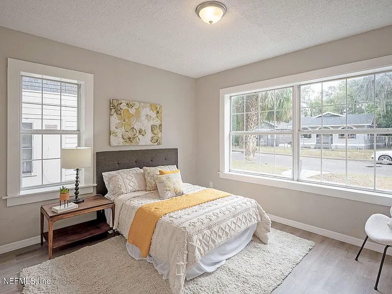 325 Alder St — Photo 41