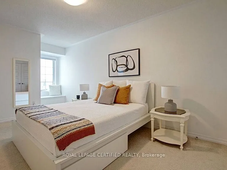 213 Betsy Dr N — Photo 10