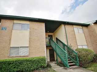 1516 Bay Area Blvd APT B4, Houston, TX 77058