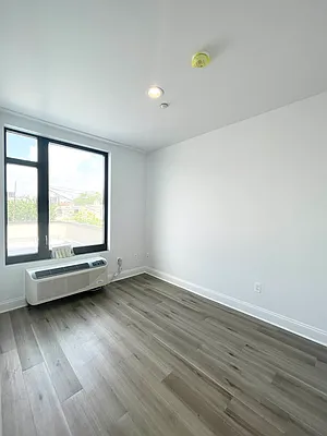 Rented by Keller Williams NYC | media 10