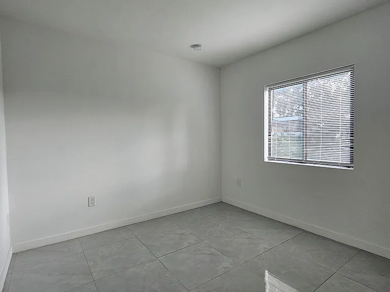 3072 NW 59th St #3076 — Photo 5