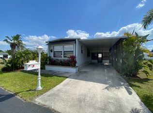 133 Driftwood Ln, Naples, FL 34112