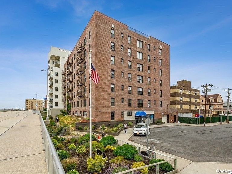 129 Beach 118th St Rockaway Park, NY, 11694 Apartments for Rent Zillow