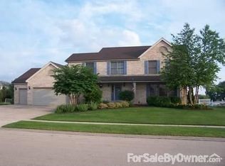 619 O'Toole Dr, Minooka, IL 60447