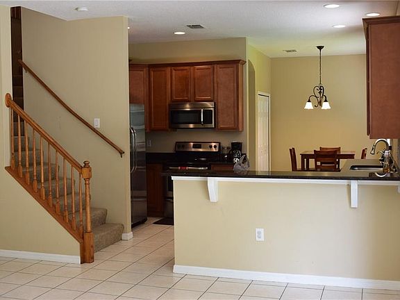 4th image of 10484 Lucaya Dr