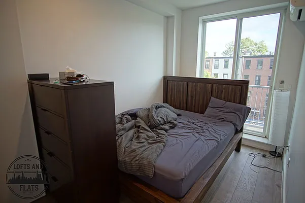 Rented by Lofts and Flats LLC | media 19