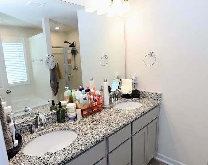 1049 Crescent Moon Loop — Photo 35