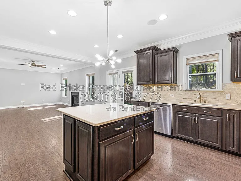 13022 Oakhaven Glen Ln — Photo 10