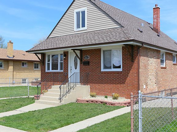 3rd image of 5817 S Menard Ave